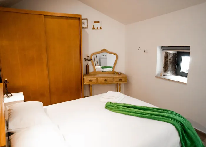 Дом отдыха Refugio Nariz Do Mundo Кабесейраш-ди-Башту